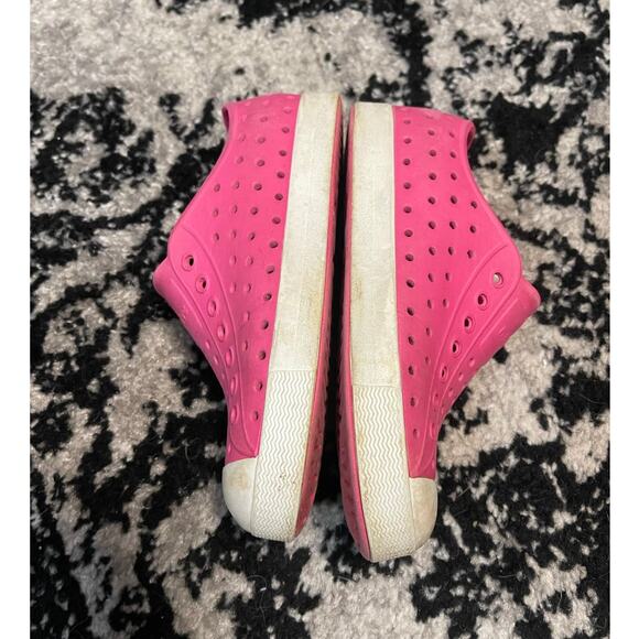 Native Pink Slip On Sneakers Kids Size C12 - Picture 4 of 5